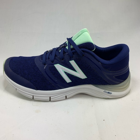 New Balance 711 - Blue & White - Sz 8